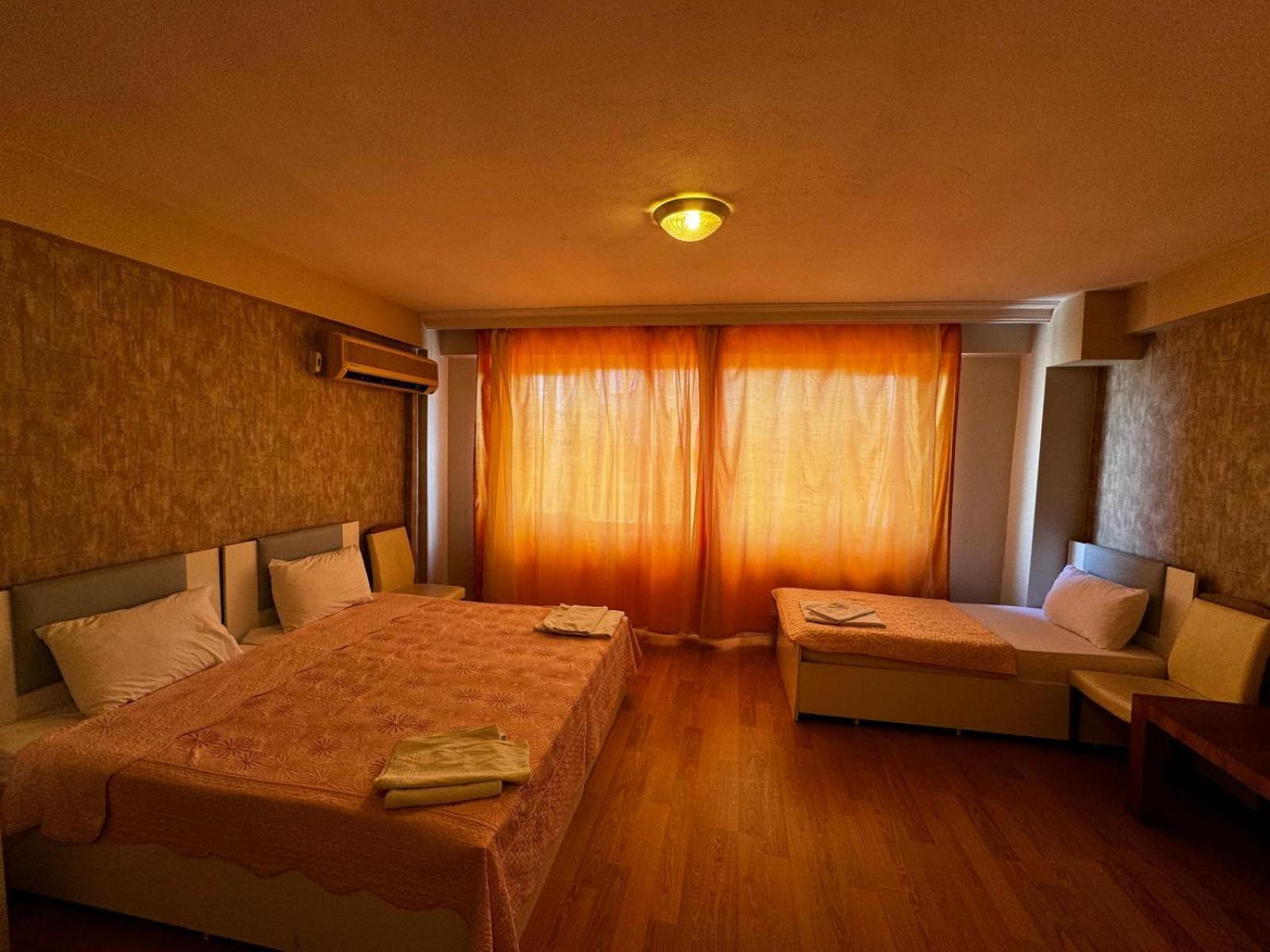 Esen Otel อันตัลยา ภายนอก รูปภาพ